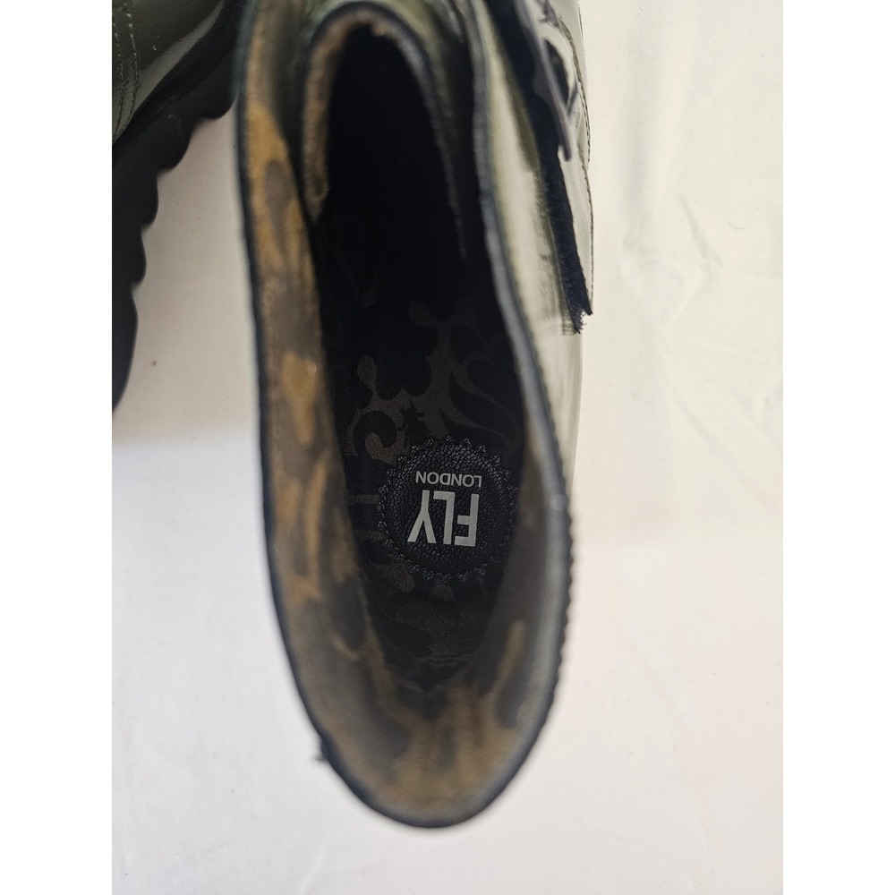 [Grunge] Fly London Yip Wedge Booties Womens US 9 1/2 Olive Green Patent Leather - Picture 2 of 6